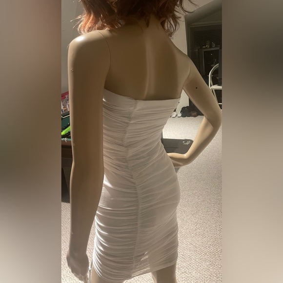 White Ruched Bodycon Dress Size Small - Picture 4 of 4